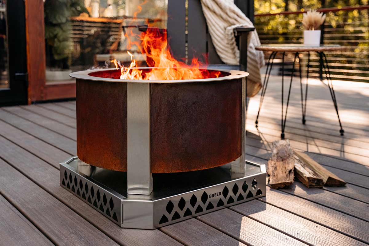 Outdoor-cat-1-firepits-Breeo-Patina