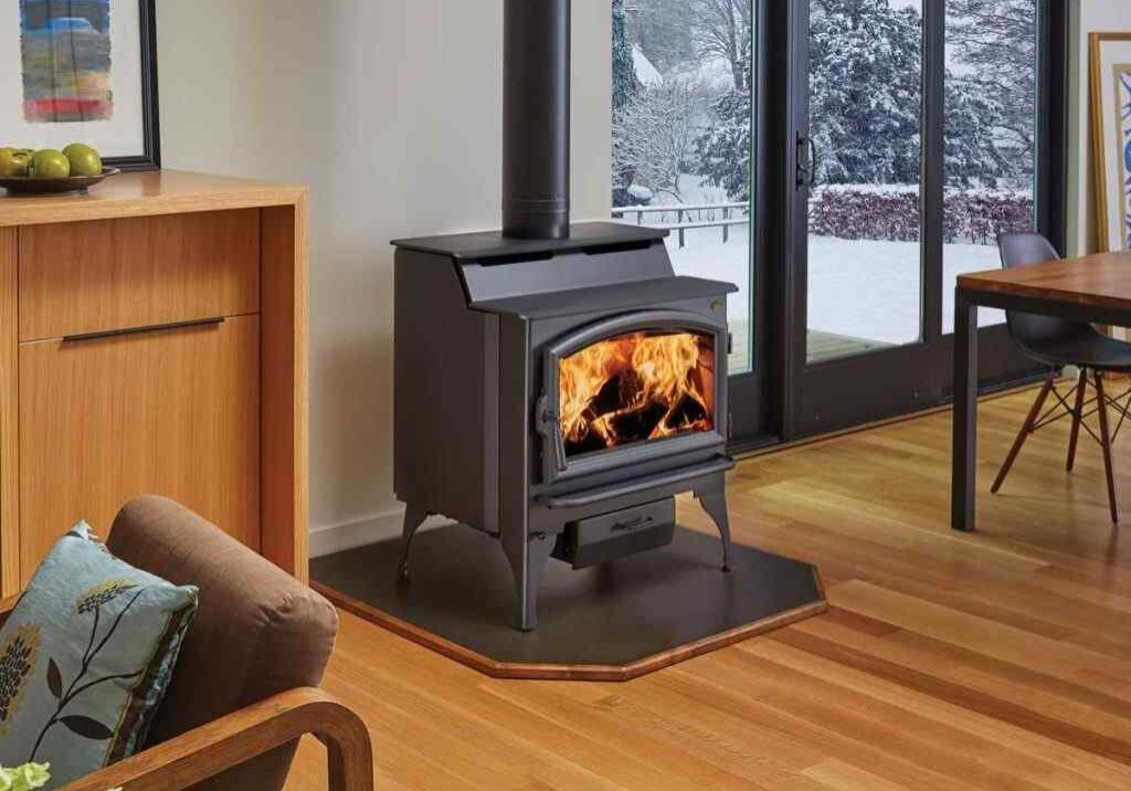 Traditional,-woodstove,large,high-efficient,-convective,-woodburning,-Lopi-Liberty-$$-$$$